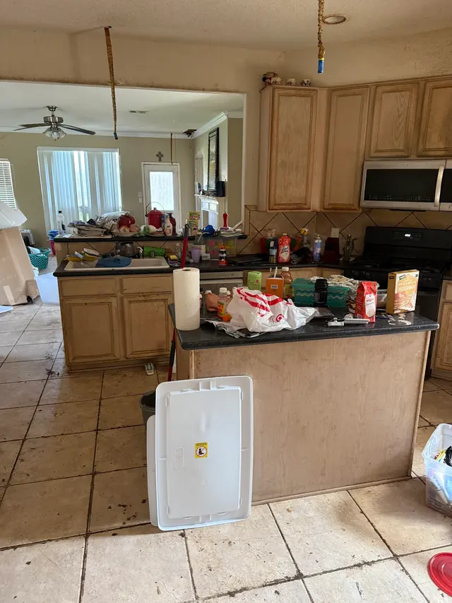 Alpha Omega Junk Removal — photo from the business 4