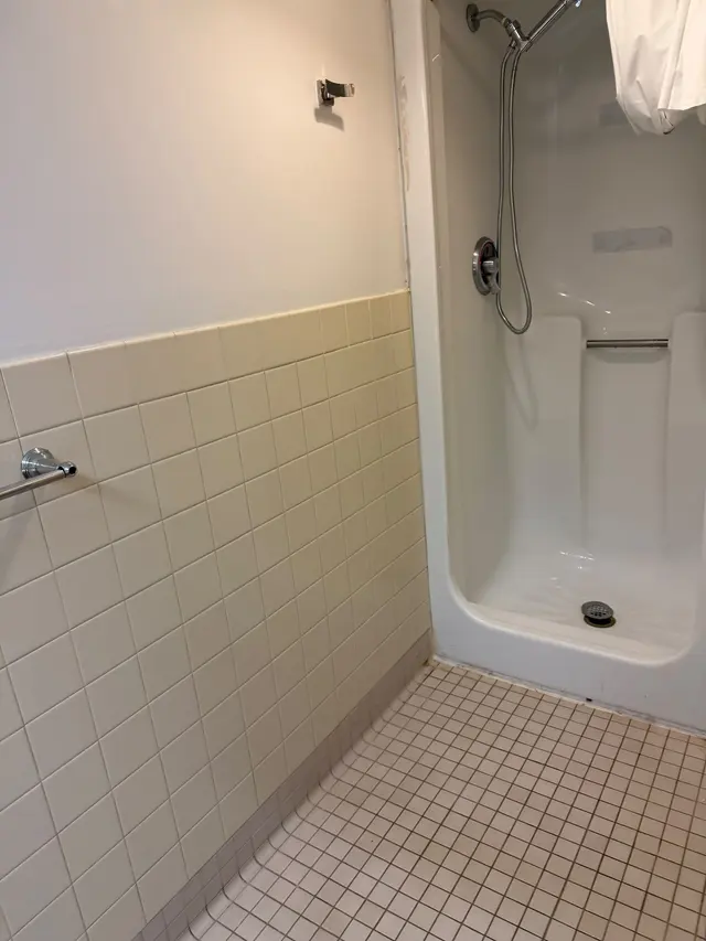 JR ALL STAR CLEANING SERVICES LLC — photo from the business 7