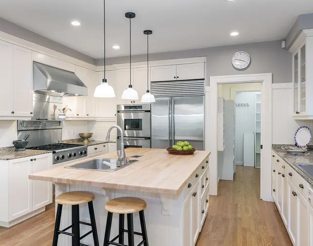 Essential Move Out Cleaning Seattle — photo from the business 2