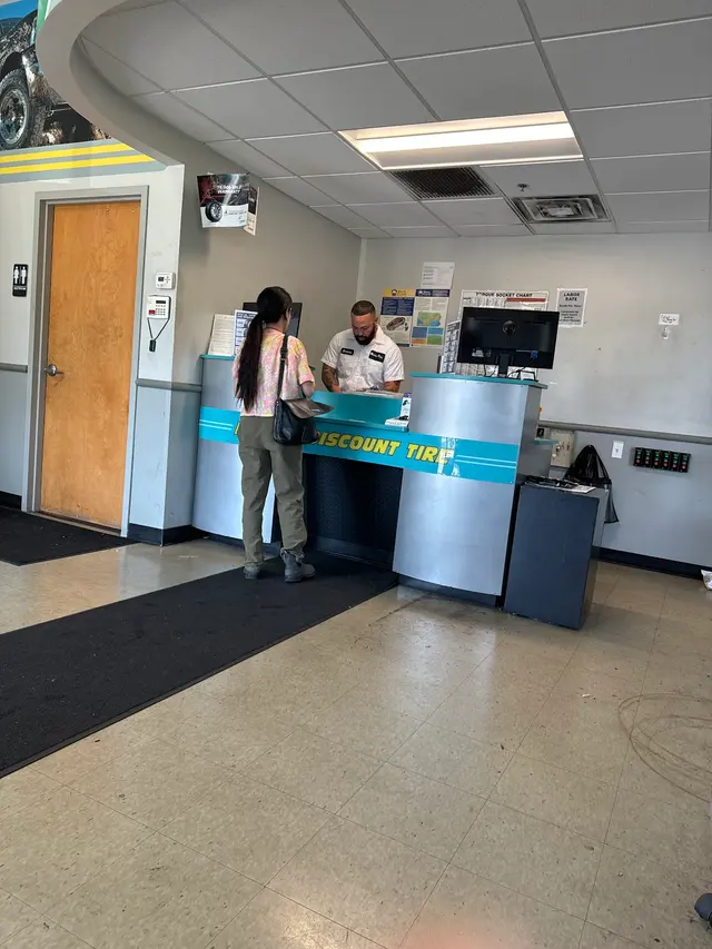 Mavis Discount Tire — customer photo 5