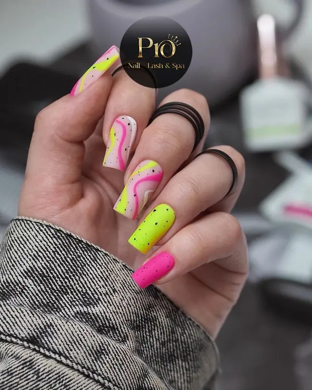 Pro Nail Lash & Spa — photo from the business 4