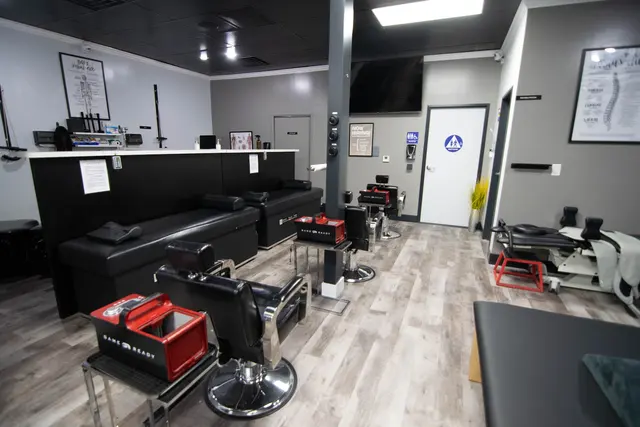Reform Chiropractic — photo from the business 10