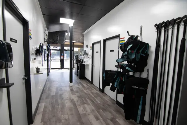 Reform Chiropractic — photo from the business 6