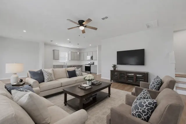 Charleston Home Agents LLC — photo from the business 3