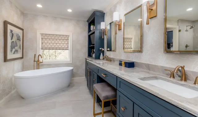 Decorating Den Interiors - Joyce's Team — photo from the business 5