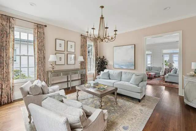 deGuise Interiors — photo from the business 10