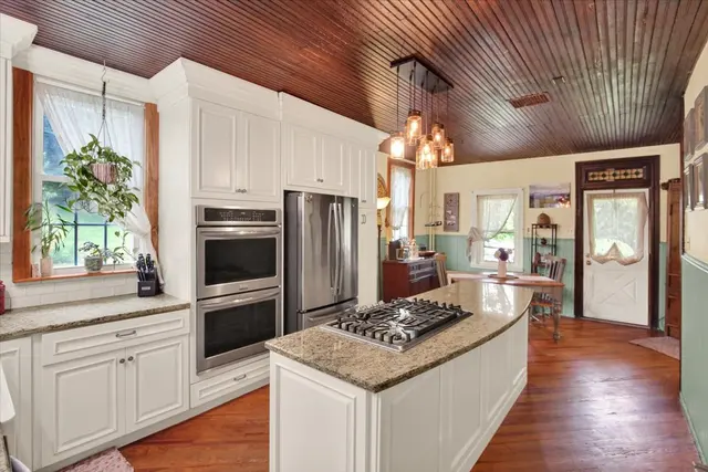 Deb Hassler Realtor- Keller Williams Platinum Realty — photo from the business 8