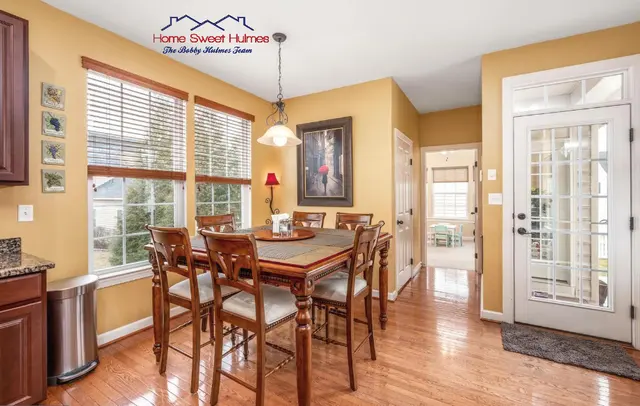 TOP RATED / AWARD WINNING REALTOR - THE BOBBY HULMES TEAM - Iron Valley Real Estate of Berks — photo from the business 10