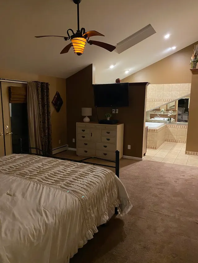 Sheree Knoll - Realtor — customer photo 2