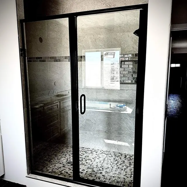 Vern's Glass — photo from the business 3