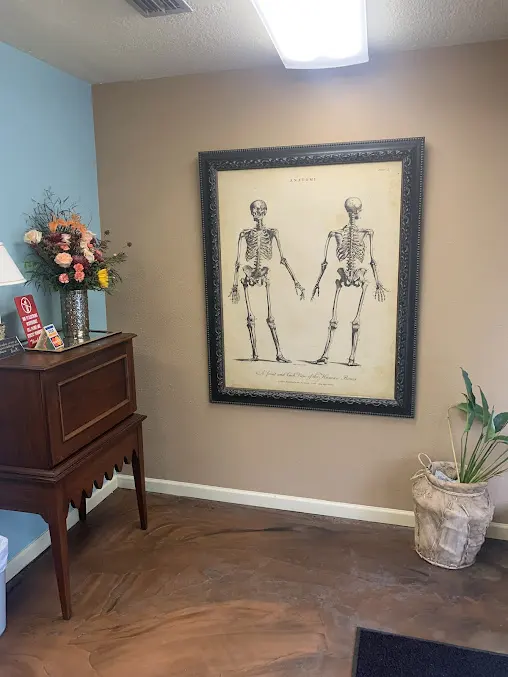 Zahn Chiropractic Clinic — photo from the business 8