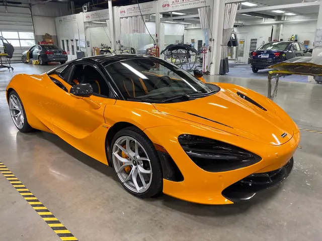 Airport Auto Body Inc. — photo from the business 8