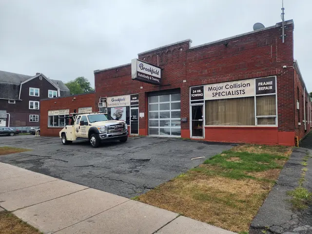Brookfield Auto Body and Towing — photo from the business 11