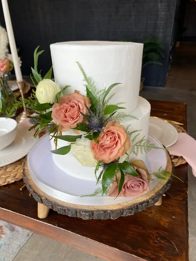 Chantilly Cakes — photo from the business 11