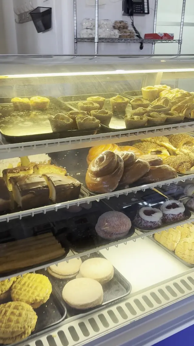 Bowie Bakery — customer photo 1