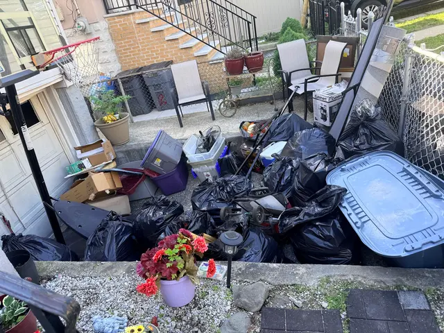 JUNKBGONE Junk Removal — photo from the business 2