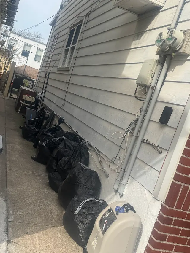 WE CLEAN NEW YORK RUBBISH REMOVAL — photo from the business 6