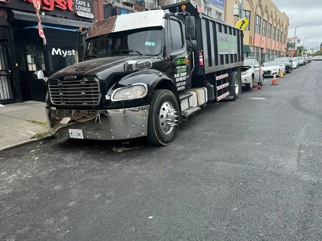 WE CLEAN NEW YORK RUBBISH REMOVAL — photo from the business 11