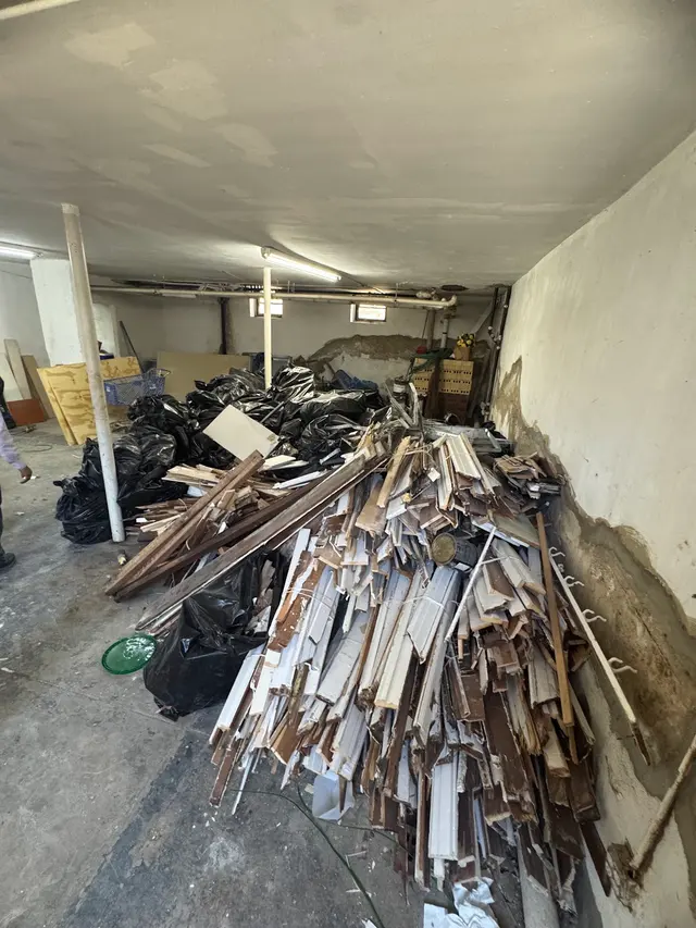WE CLEAN NEW YORK RUBBISH REMOVAL — photo from the business 9