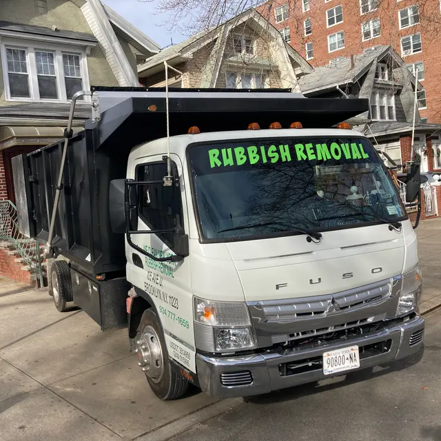 WE CLEAN NEW YORK RUBBISH REMOVAL — photo from the business 3
