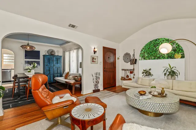 Costanza Genoese Zerbi & Associates – Real Estate Team — photo from the business 11