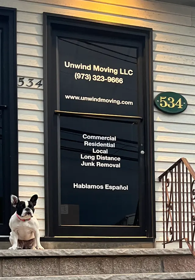 Unwind Moving — photo from the business 6