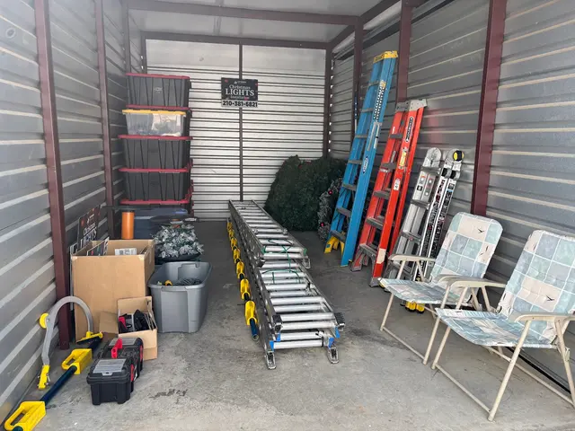 Cattlemen Christmas Lights — photo from the business 8