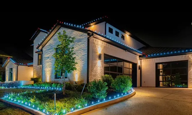 Christmas Lighting DFW — photo from the business 5
