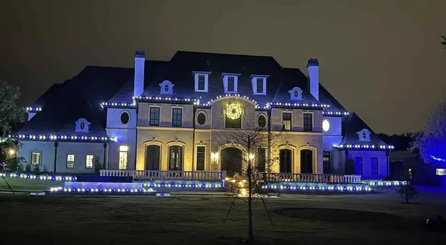 Christmas Lighting DFW — photo from the business 4