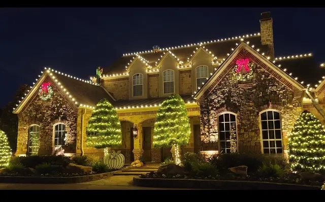 Christmas Lighting DFW — photo from the business 1