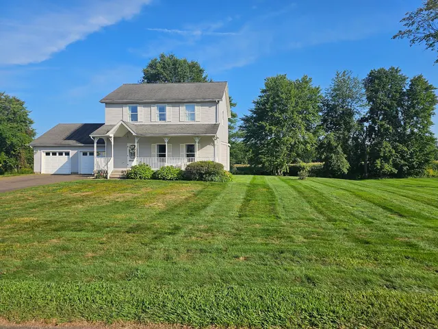 KB Lawn Mowing and Tree Service — photo from the business 2