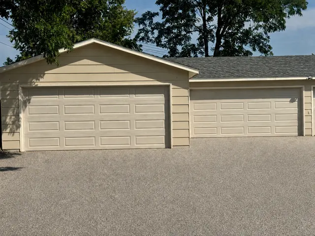 Horizon Exteriors — photo from the business 9