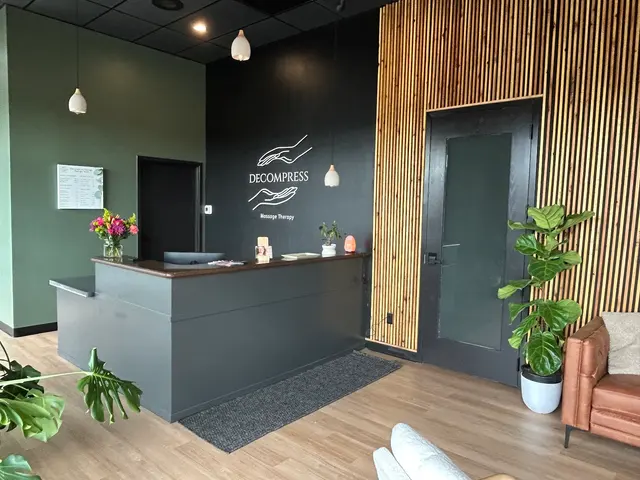 Decompress Massage Therapy — photo from the business 3