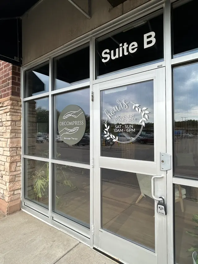 Decompress Massage Therapy — photo from the business 6