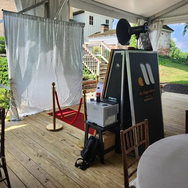 My Magic Mirror Photo Booth — photo from the business 7