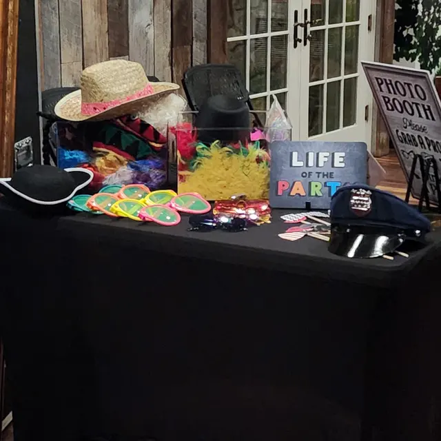 My Magic Mirror Photo Booth — photo from the business 11