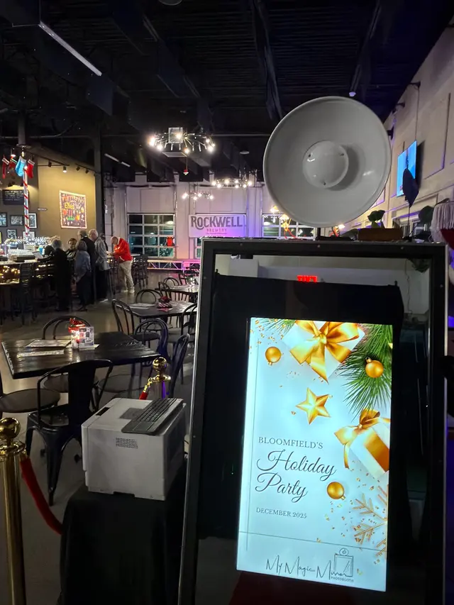 My Magic Mirror Photo Booth — photo from the business 5