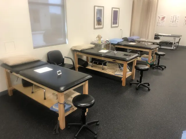 Vista Physical Therapy - Fort Worth, Sycamore School Rd. — customer photo 9