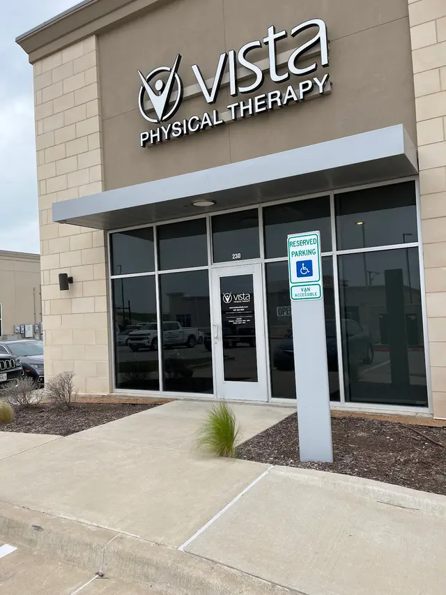 Vista Physical Therapy - Fort Worth, Sycamore School Rd. — customer photo 1