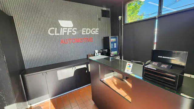 Cliffs Edge Automotive — photo from the business 2