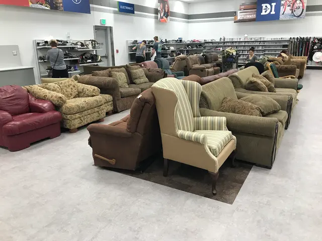 Deseret Industries Thrift Store & Donation Center — customer photo 4