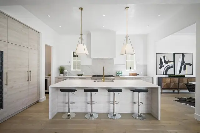 Design2Sell Interiors & Home Staging — photo from the business 9