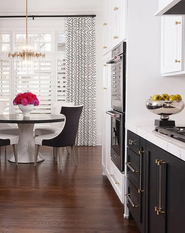 THE SISTERS AND COMPANY, Decorating Den Interiors — photo from the business 3