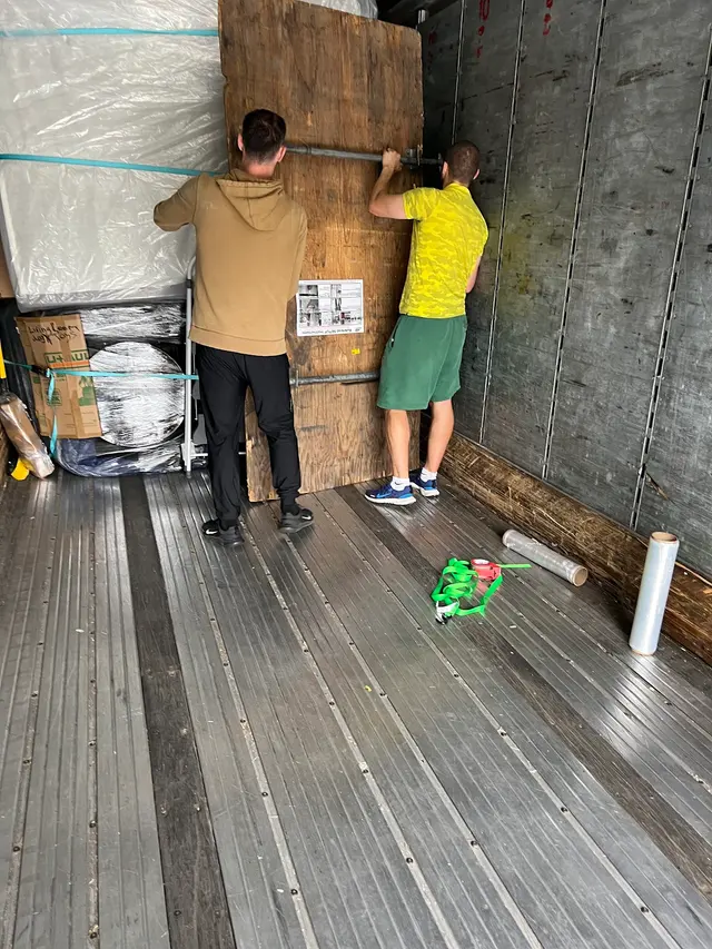 Rainier Delivery and Moving — customer photo 12