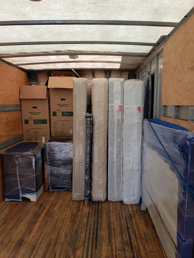 Rainier Delivery and Moving — photo from the business 7