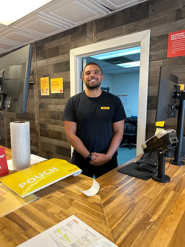 DHL Express Service Point Federal Way — customer photo 5