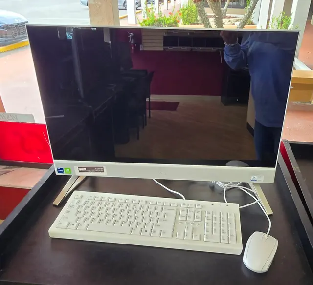 ComputerXpress — photo from the business 7