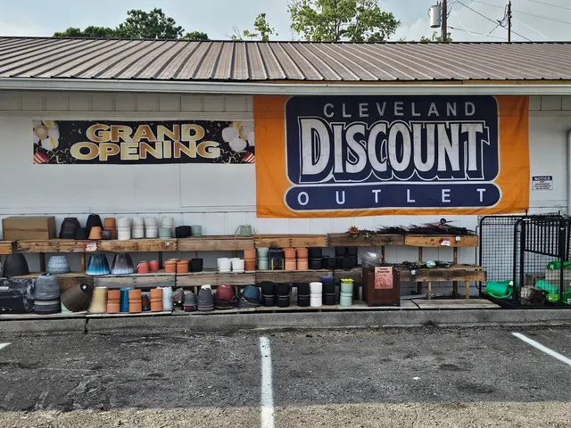 Cleveland Discount Outlet — customer photo 1