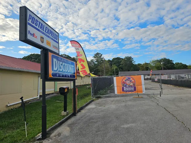 Cleveland Discount Outlet — customer photo 6