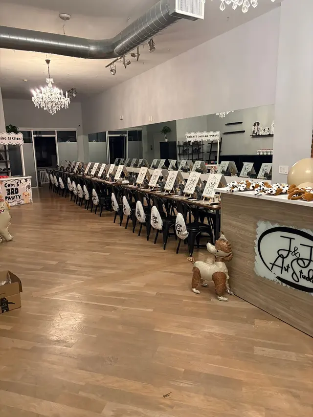 J&J Art Studio — photo from the business 3